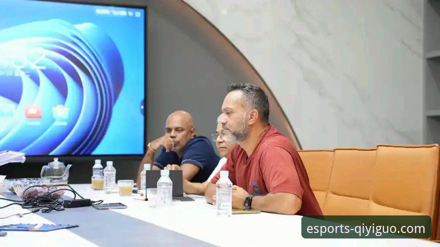 沙漠风暴与大师赛：从迪拜滞留事件看赛事直播平台的应变能力深度评测